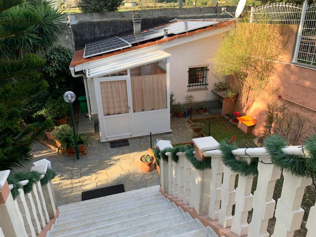 Resort Dependance Di Villa Rosa Maria سافونا المظهر الخارجي الصورة